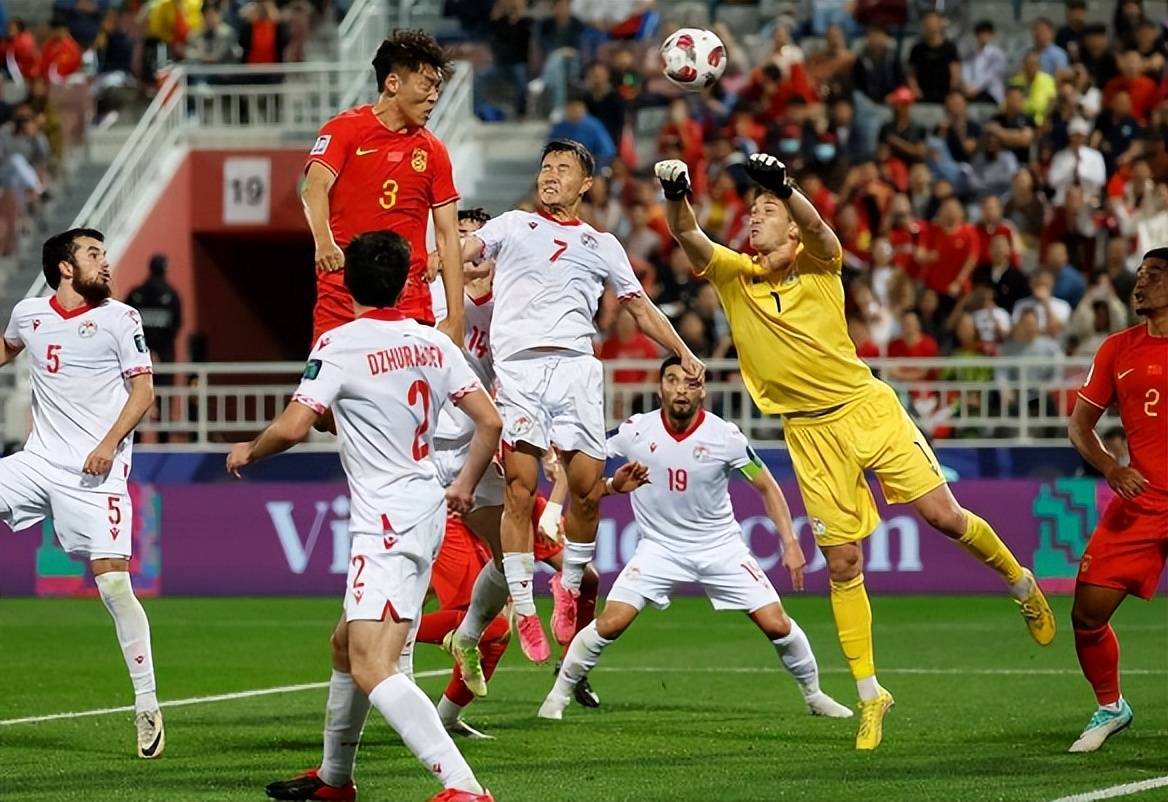 塞尔维亚国足在欧锦赛中展现出巨大潜力 塞尔维亚国足在欧锦赛中展现出巨大潜力