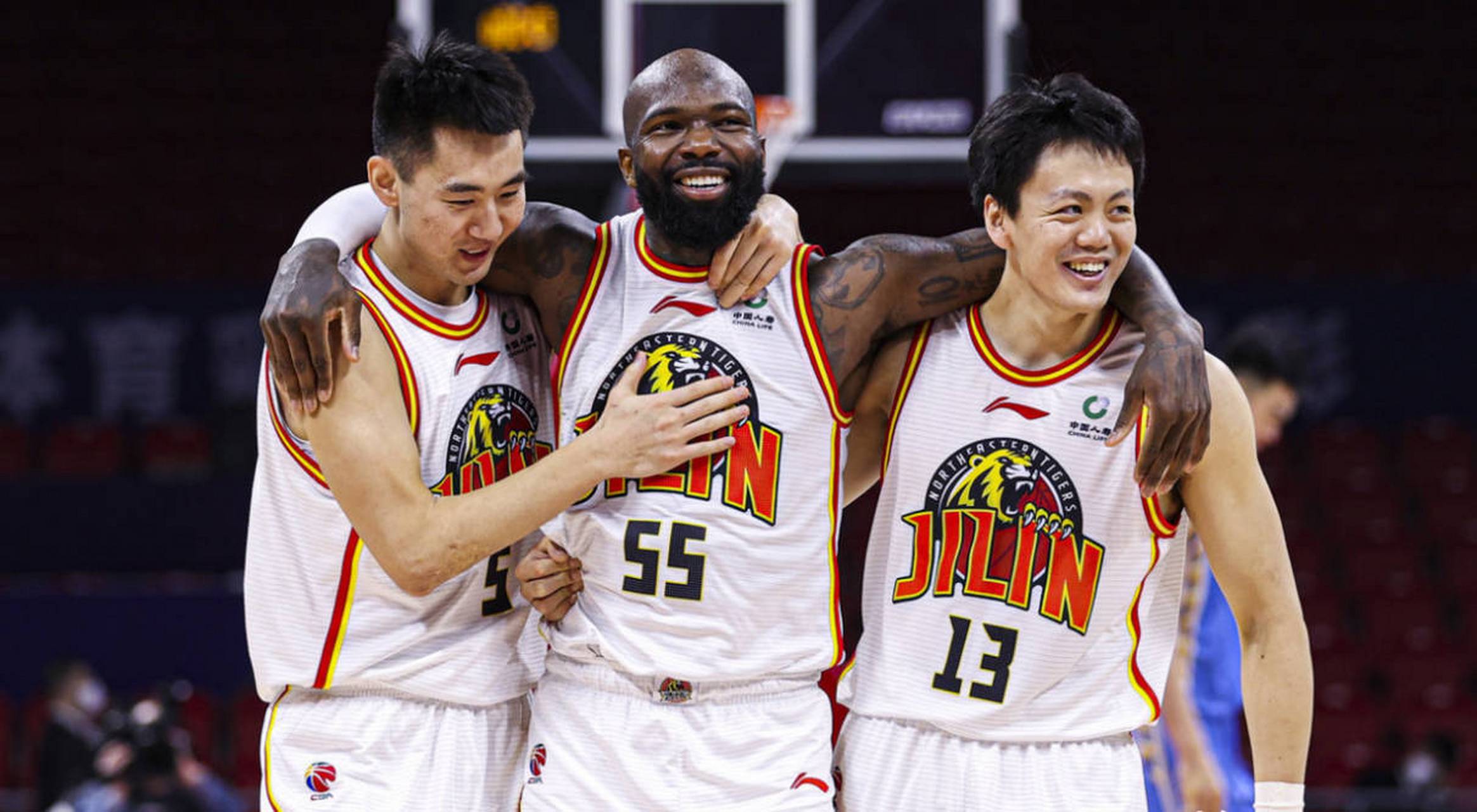 吉林战队实现大逆转,斩获两连胜 吉林战队实现大逆转,斩获两连胜