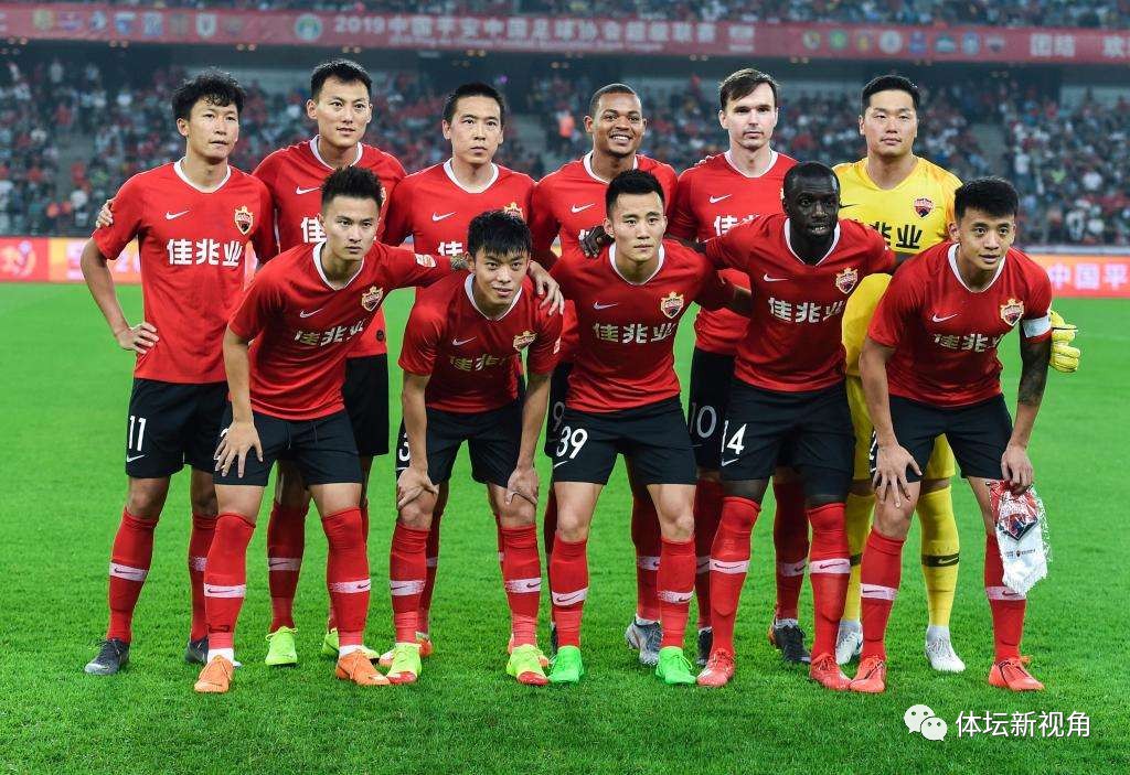 欧洲劲旅风头无两,轻松擒下亚冠豪强的简单介绍 欧洲劲旅风头无两,轻松擒下亚冠豪强的简单介绍