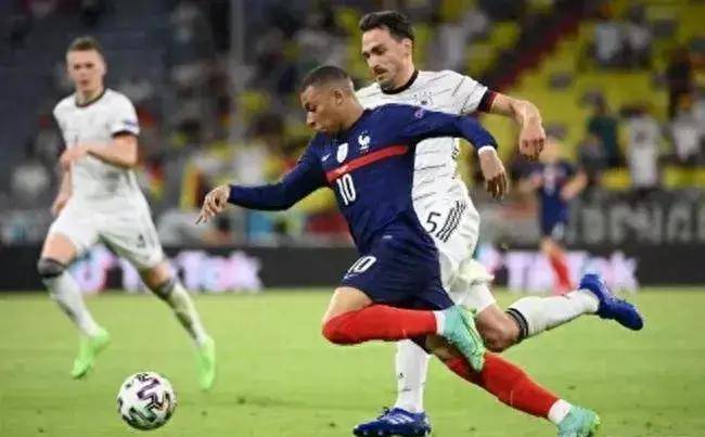 德国憾负法国,小组出线形势岌岌可危的简单介绍 德国憾负法国,小组出线形势岌岌可危的简单介绍