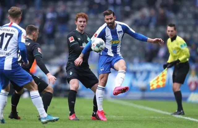 开云体育APP下载-柏林赫塔实力强大,轻松赢得比赛