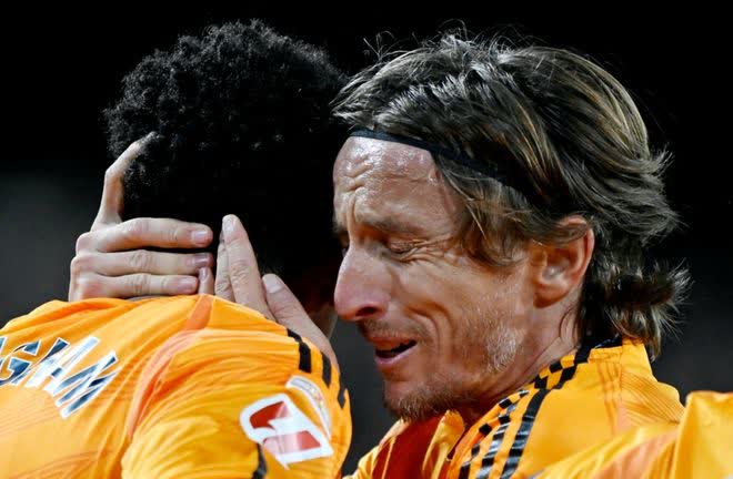 瓦伦西亚在主场战胜皇家马德里 瓦伦西亚在主场战胜皇家马德里