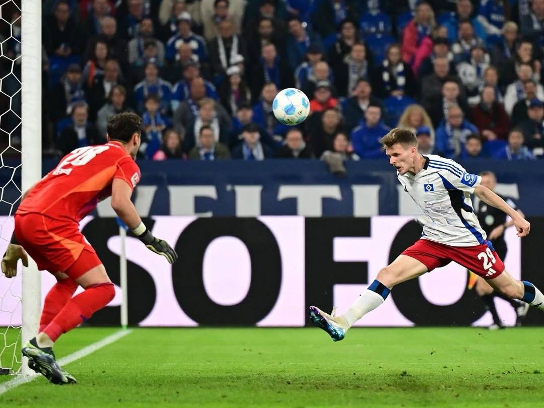 汉堡球员体能引发关注,德甲竞争激烈赛季继续的简单介绍 汉堡球员体能引发关注,德甲竞争激烈赛季继续的简单介绍