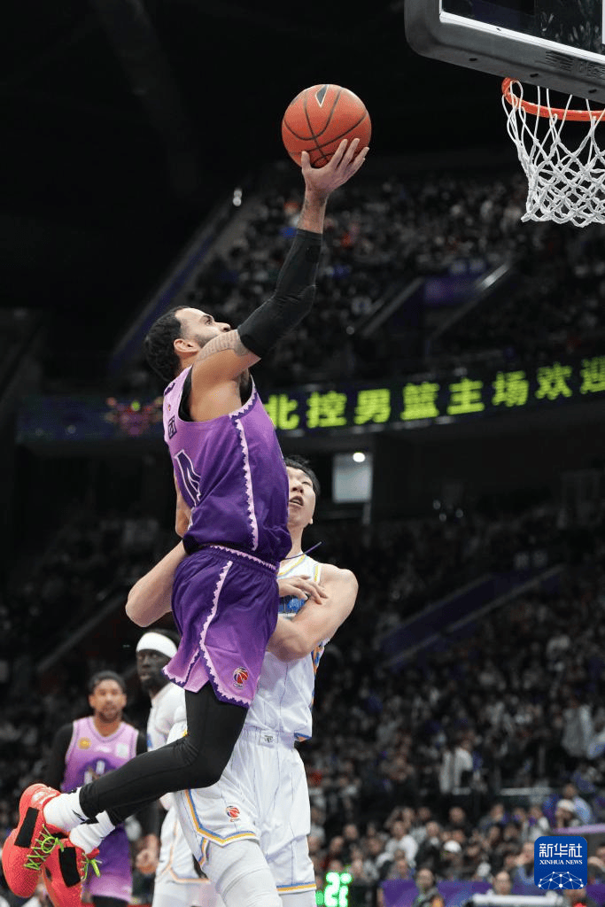 包含北京首钢队在主场击败对手,保持领先优势的词条 包含北京首钢队在主场击败对手,保持领先优势的词条