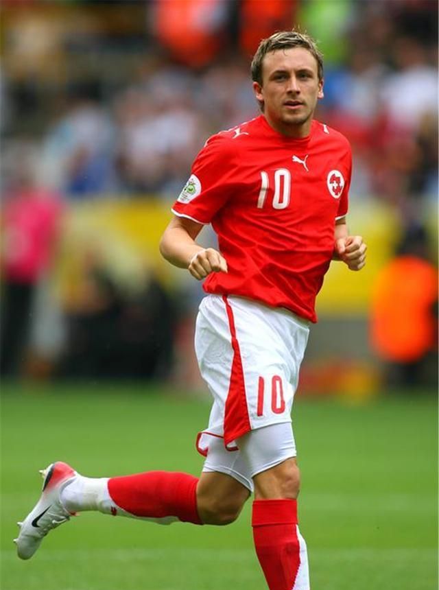 梅斯力克劲旅,展现出色比赛表现 梅斯力克劲旅,展现出色比赛表现