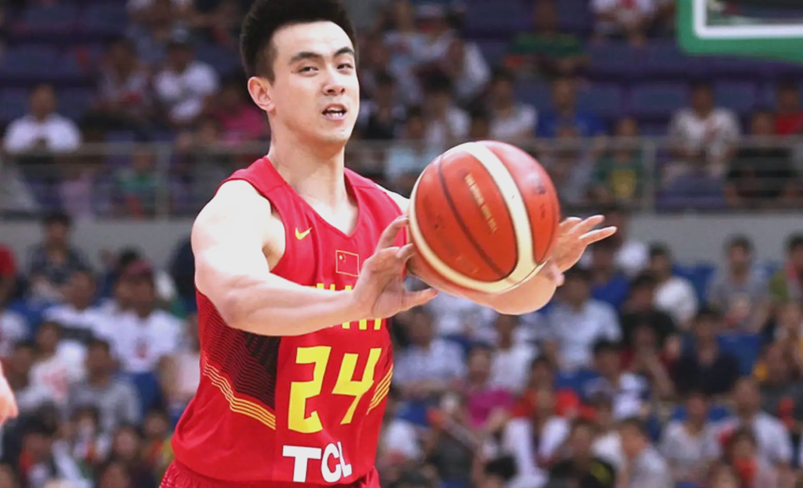 中国篮球巨星在海外赛场大放异彩 中国篮球巨星在海外赛场大放异彩
