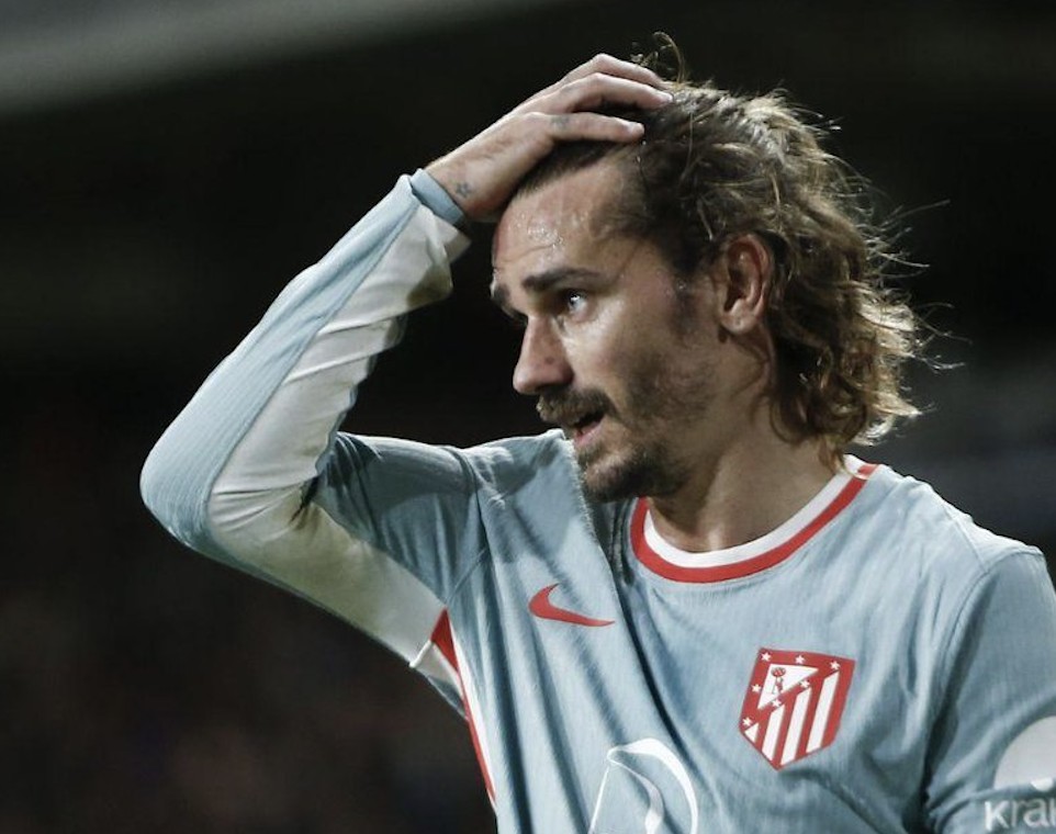 开云体育APP下载-关于巴萨前锋格列兹曼在比赛中遭受犯规，耽误球队进攻的信息