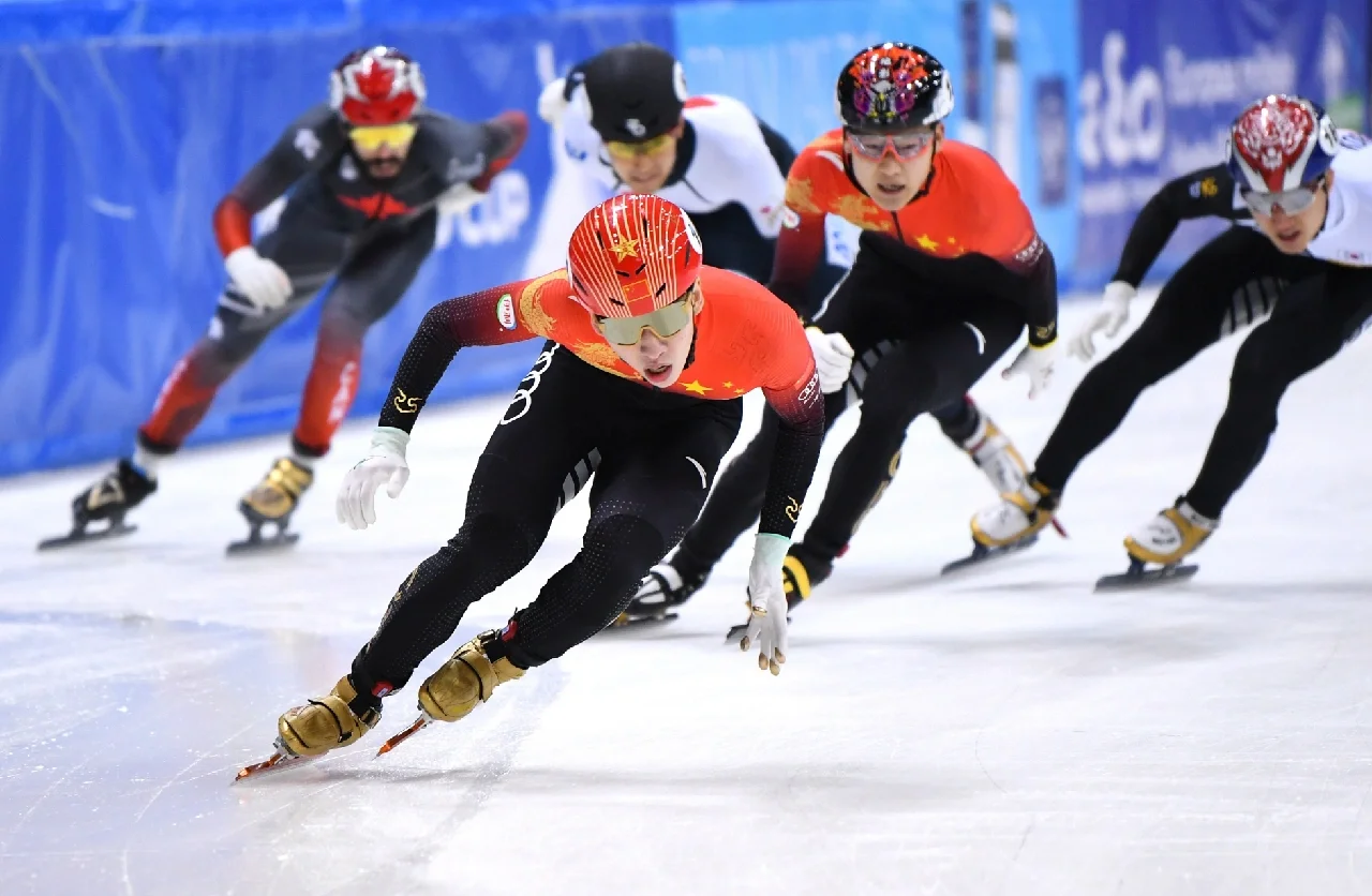 开云体育APP下载-德累斯顿主场全取三分，逐渐走出低谷的简单介绍