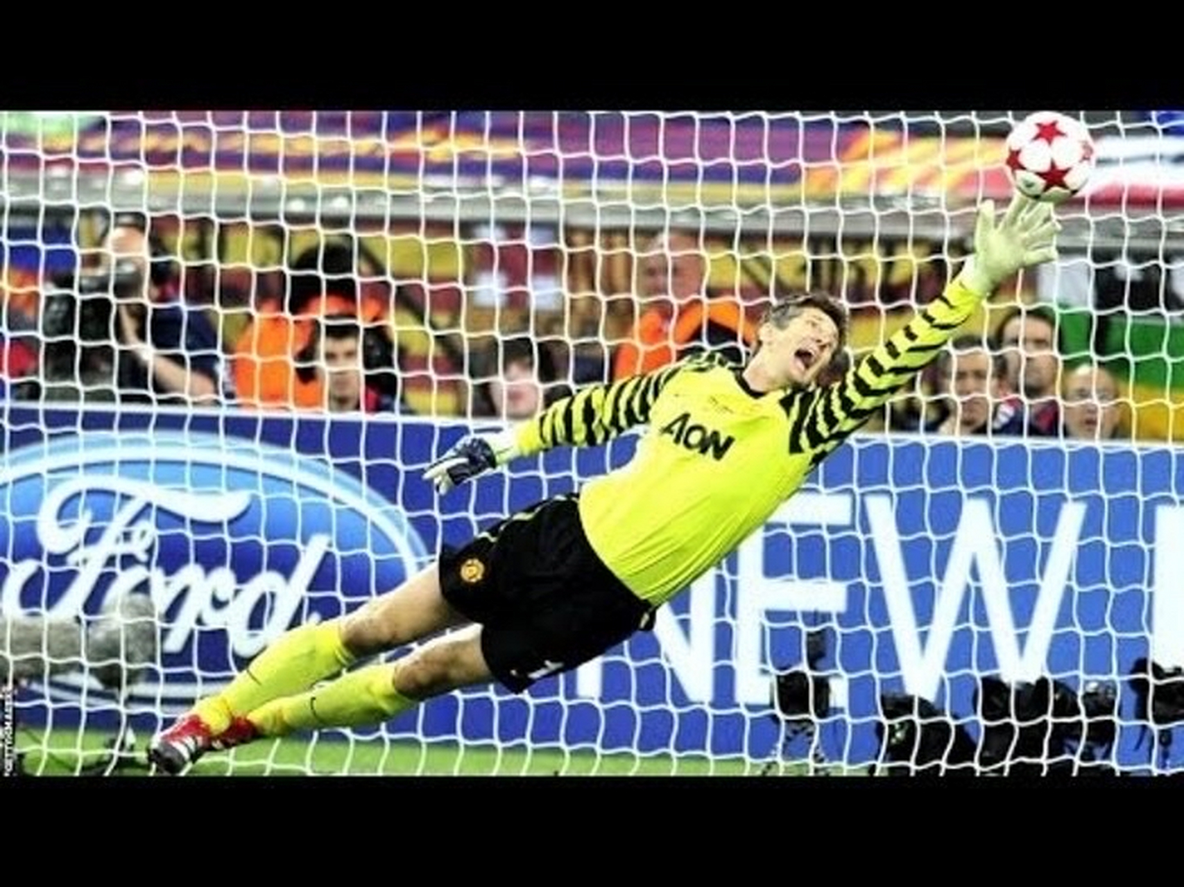 开云平台-阿贾克斯守门员多次扑救，被誉为本赛季最佳守门员的简单介绍