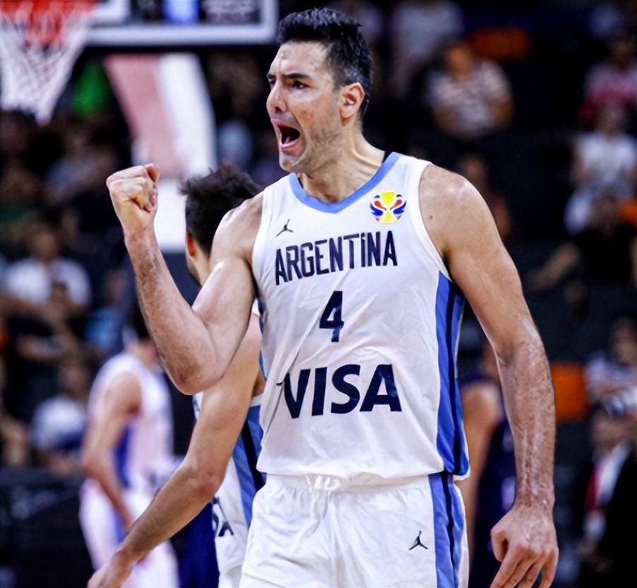 开云下载-男子篮球小组赛：西班牙击败澳大利亚