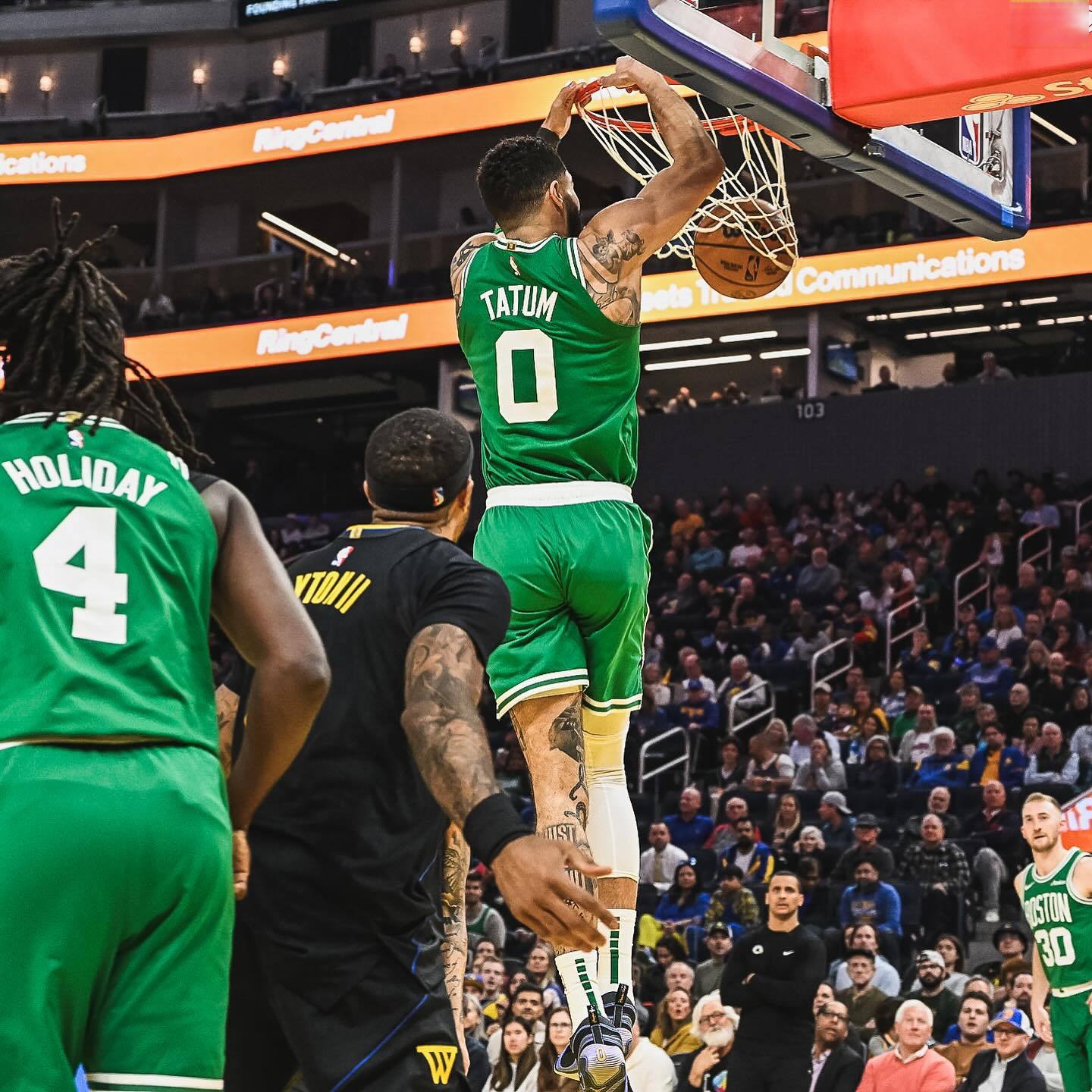 开云体育登录-凯尔特人逆转火箭，坦纳一主力抢分的简单介绍