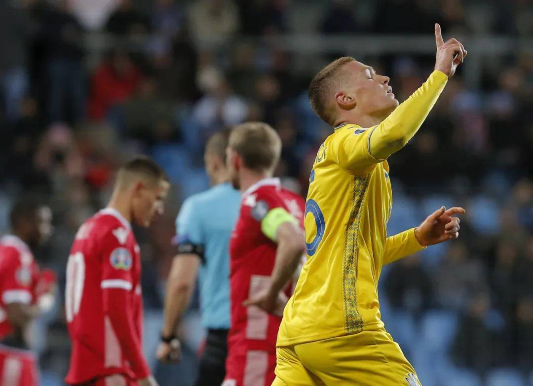 关于斯洛伐克主场击败俄罗斯,晋级欧洲杯的信息 关于斯洛伐克主场击败俄罗斯,晋级欧洲杯的信息