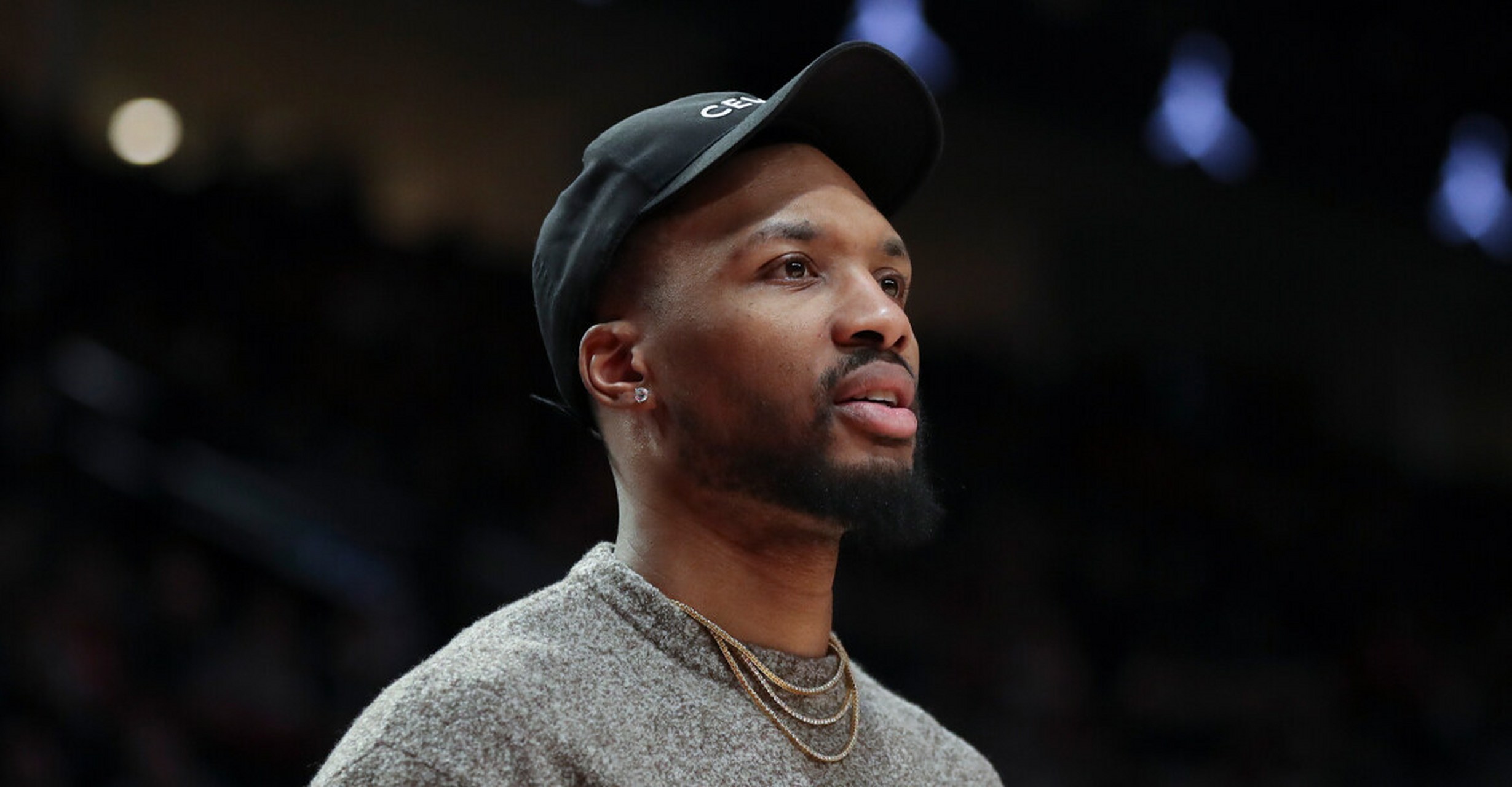 开拓者大胜国王,利拉德暴走六分球势不可挡 开拓者大胜国王,利拉德暴走六分球势不可挡