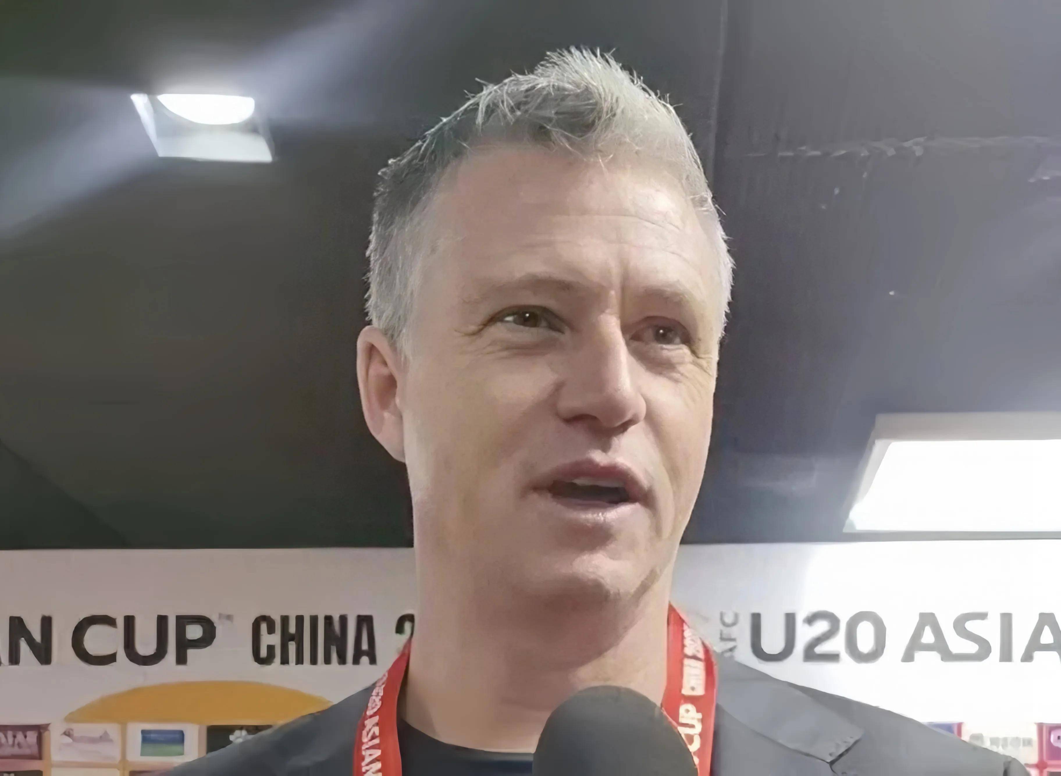 澳洲球员因伤退出赛事,球队现状堪忧 澳洲球员因伤退出赛事,球队现状堪忧