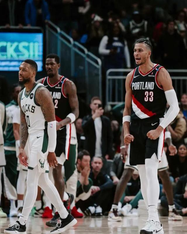 开云体育官网-包含开拓者客场险胜，主教练盛赞球队拼搏精神的词条