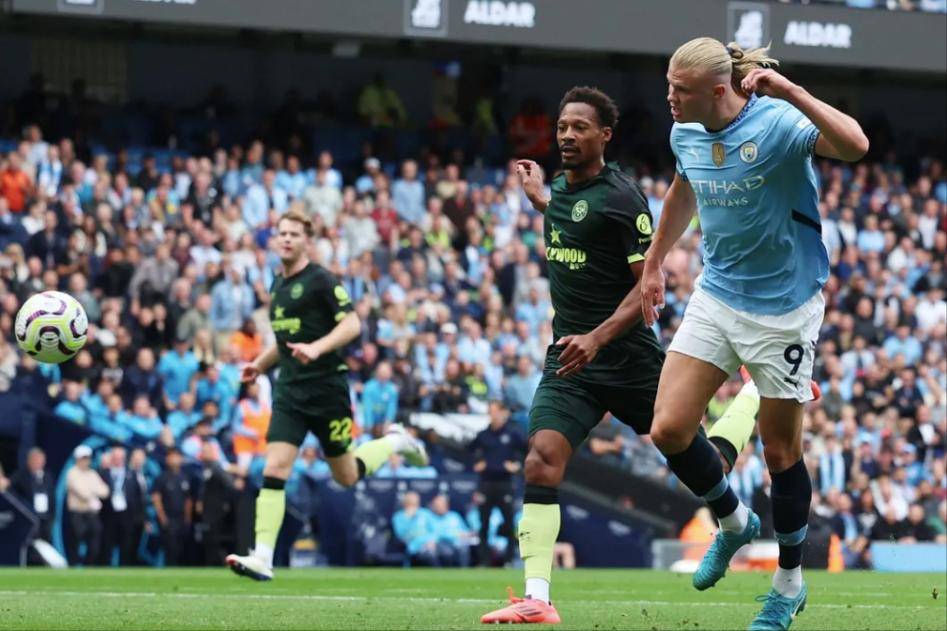 哈兰德遭遇英格兰逆转,英超局势紧张 哈兰德遭遇英格兰逆转,英超局势紧张