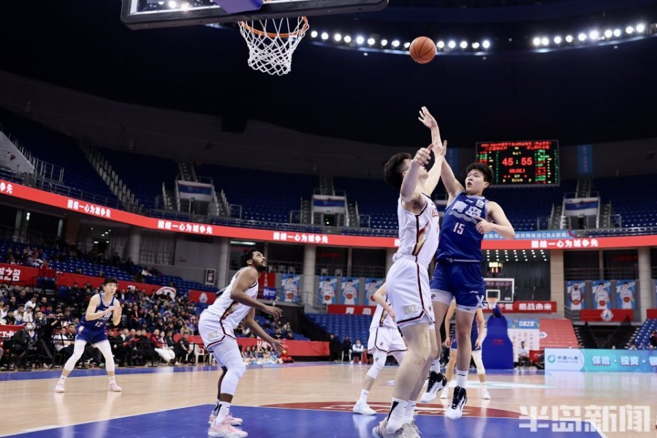 开云体育入口-浙江男篮主场大胜四川队，全面压制
