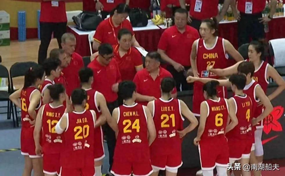 小心翼翼!篮板球之争一触即发的简单介绍 小心翼翼!篮板球之争一触即发的简单介绍