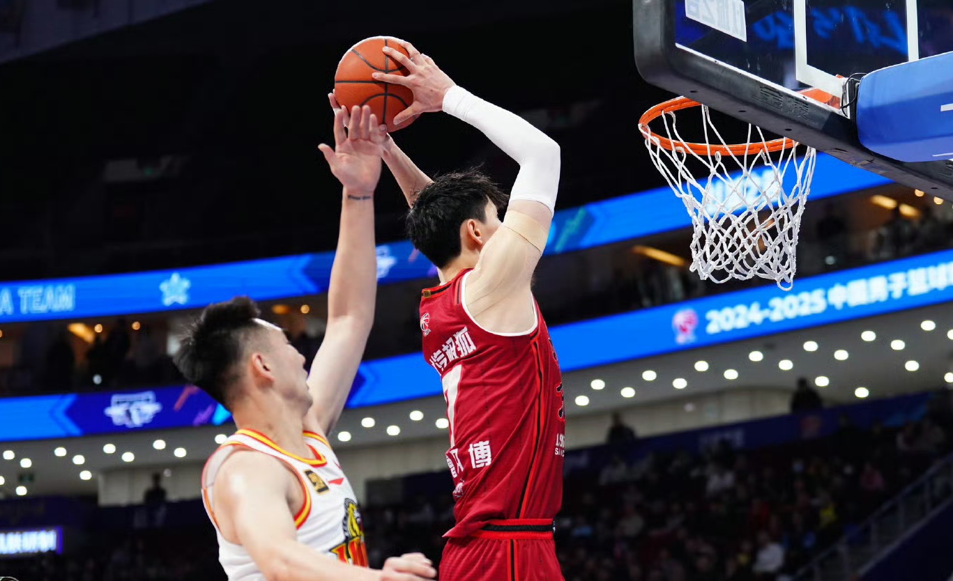 包含北京首钢战胜对手,豪取三连胜的词条 包含北京首钢战胜对手,豪取三连胜的词条