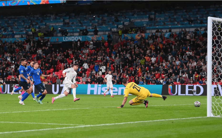 开云体育下载-欧预赛惊险周旋再度施展，谁将风驰电掣