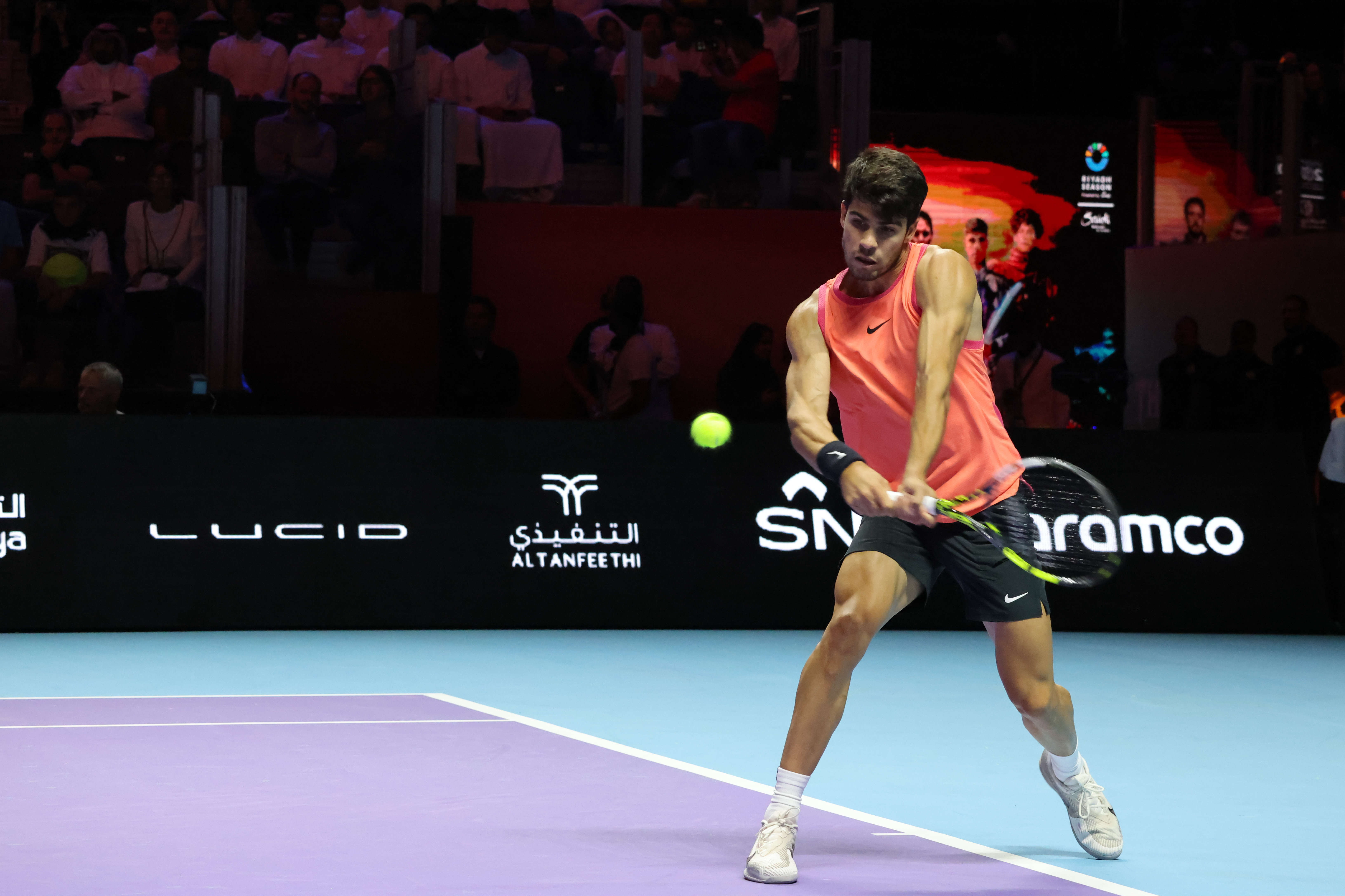 世界网球队轻取西班牙网球队,阿尔卡拉斯打破历史纪录的简单介绍 世界网球队轻取西班牙网球队,阿尔卡拉斯打破历史纪录的简单介绍