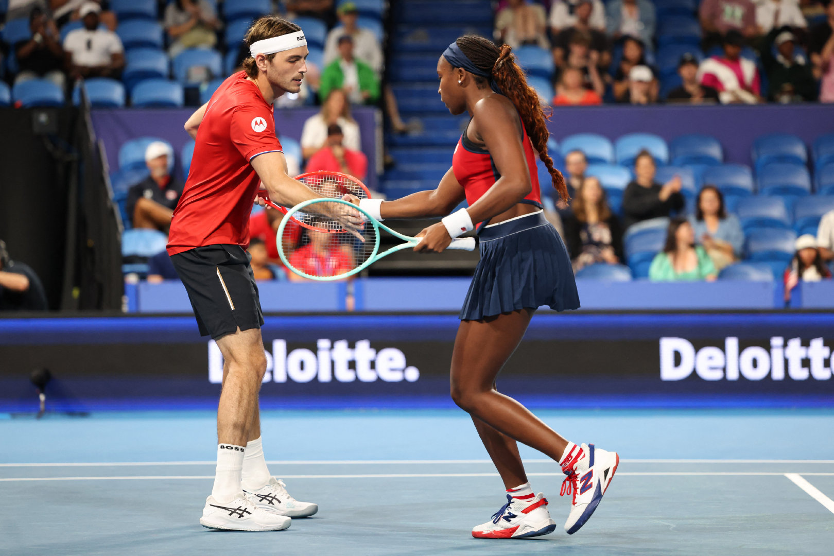 开云体育官方网站-拉沃尔杯力克联合杯，西西帕斯关键制胜