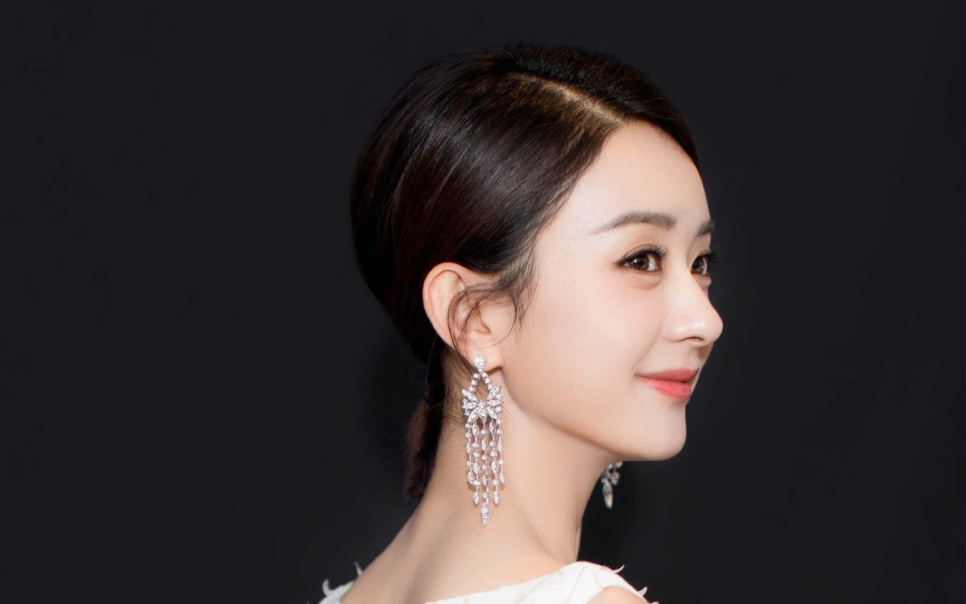 霍勒迪单骑破阵，猛龙窒息节奏一波流击溃绿衫军