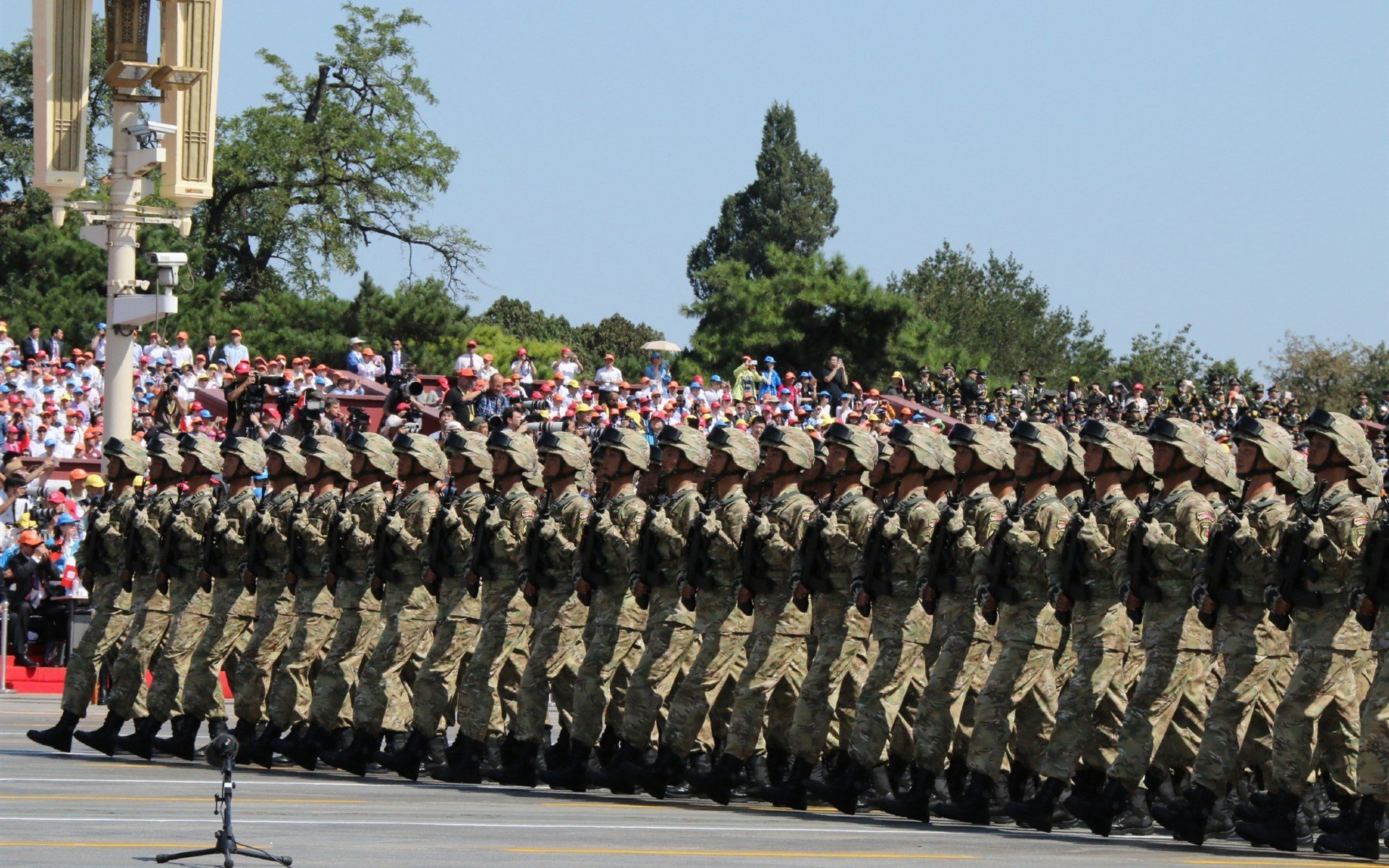开云体育-铁血洪流淹没中北美壁垒，奥亚尔萨瓦尔一战点燃欧洲红魔引擎